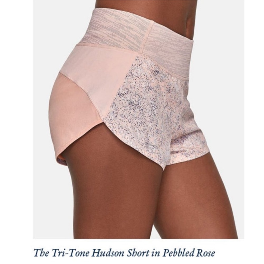 Outdoor Voices Hudson short pebbled pink